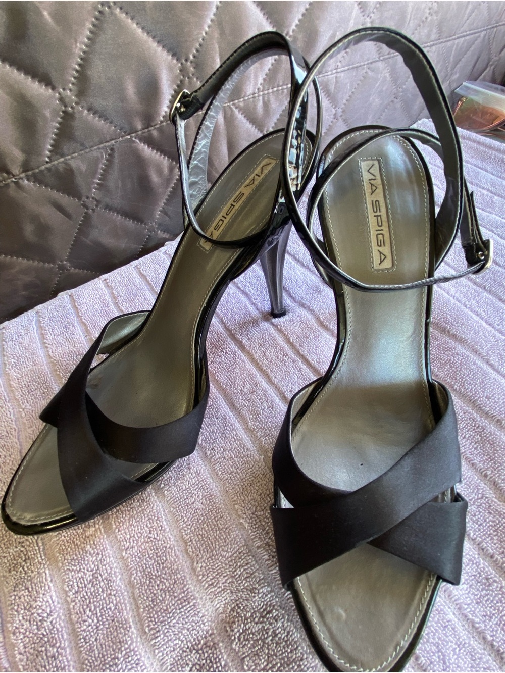 Via Spiga Black Satin Criss Cross Ankle Strap Stiletto Heels Sandals 9 GUC